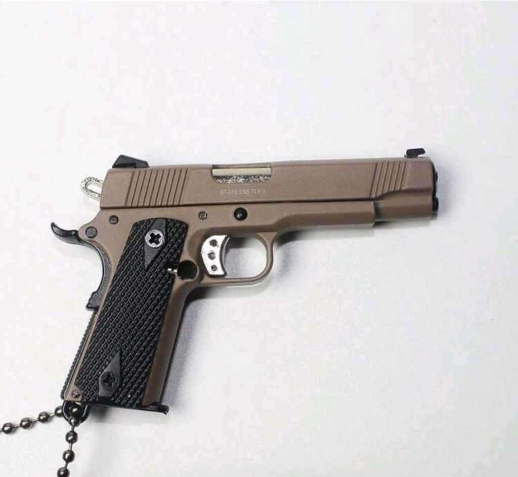 Mini replica Colt 1911 (desert sand)
