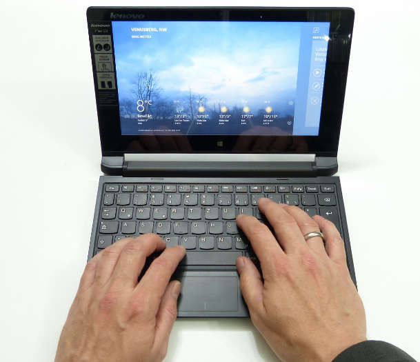 **SUPER*LIGHT&PORTABLE**LENOVO*IDEAPAD*FLEX10**TOUCH*SCREEN**500HDD*4GB**