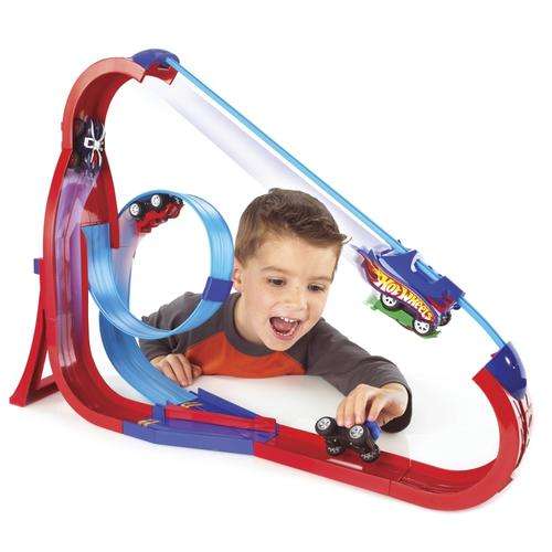 Hot Wheels Rev Ups Skyhigh Speedway