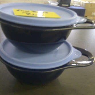 TUPPERWARE MINI BOWL