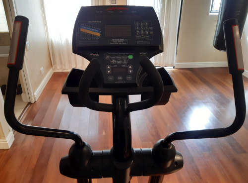 LifeFitness 9500R Cross/Elliptical Trainer