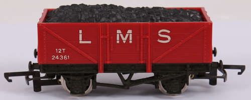 Wrenn OO Plank Wagon LMS (With Load)