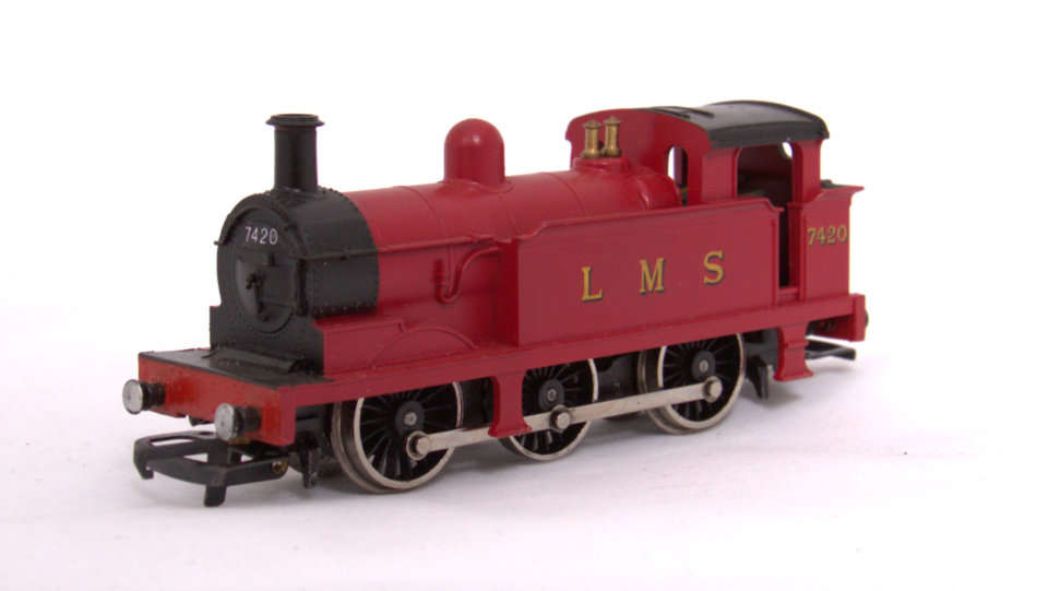 Wrenn W2204 0-6-0 LMS Tank Locomotive Maroon (OO)