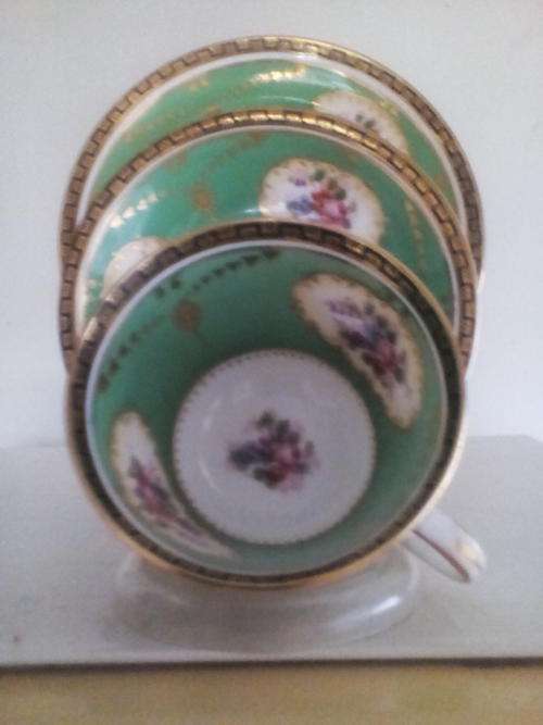 Heathcote porcelain (H.N.Williamson and Co) Pembroke tea trio circa 1912-1928. 5