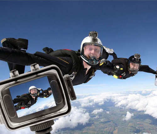 HD SPORTS ACTION CAMERA AND ACCESSORIES