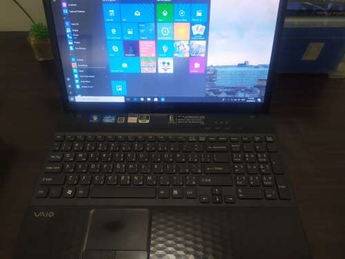 Sony Vaio E Series Laptop (Intel i5-2410M, 4GB, 500GB HDD, Nvidia Geforce 410M GPU) *incl. charger*