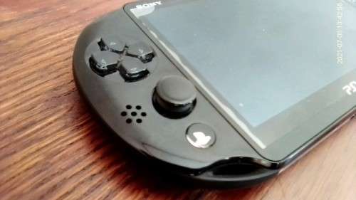 PS-Vita slim (WiFI pch 2016) custom firmware (henkaku enzo 3.60)