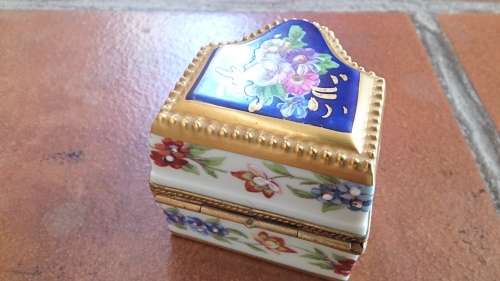 Limoges trinket box