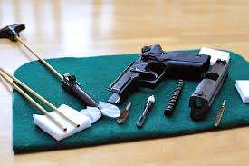 UNIVERSAL GUN CLEANING KIT FOR PISTOL / RIFLE / SHOTGUN