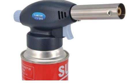 FLAME TORCH...A MUST FOR YOUR KITCHEN! HEATS UP TO 1300 DEGREES...EXCELLENT QUALITY