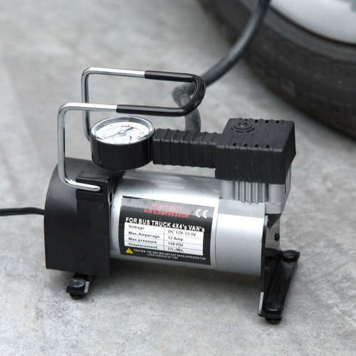 12V HEAVY DUTY AIR COMPRESSOR....FAST INFLATION...965kPA