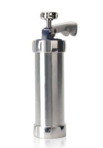 BISCUIT PRESS INCLUDING 10 DESIGN DISCS & 4 ICING NOZZLES