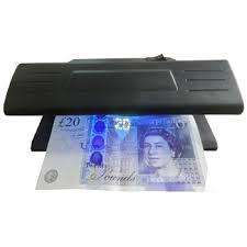 MONEY COUNTERFEIT DETECTOR - UV , ULTRAVIOLET - DON`T GET CAUGHT !!