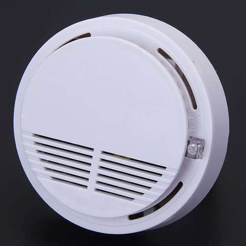 Smoke Alarm, Wireless Photoelectric.Auto reset.Protect your property from fire damage. A MUST !!
