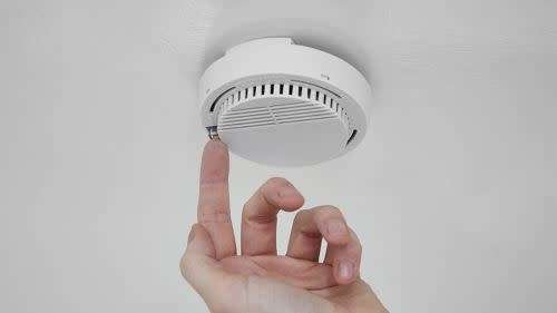 Smoke Alarm, Wireless Photoelectric.Auto reset.Protect your property from fire damage. A MUST !!