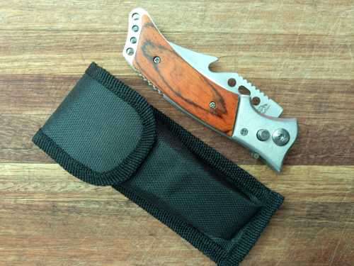 NEW STAINLESS STEEL FOLDING KNIFE WITH POUCH-210 MM WHEN OPENED-100 MM BLADE-SAFETY LATCH !