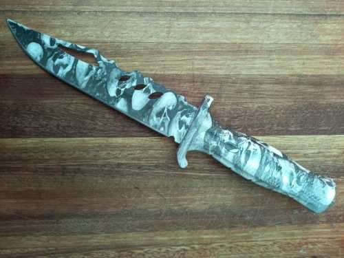 NEW STAINLESS STEEL SKULL DAGGER/HUNTING KNIFE & POUCH-300mm TOTAL LENDTH-170mm BLADE-ONLY  2 LEFT