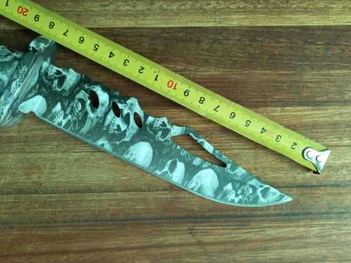 NEW STAINLESS STEEL SKULL DAGGER/HUNTING KNIFE & POUCH-300mm TOTAL LENDTH-170mm BLADE-ONLY  2 LEFT