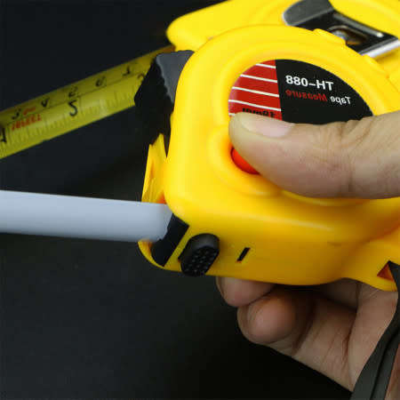 10M x 25MM TAPE MEASURE....SELF WIND....Durable....Best price in SA !!