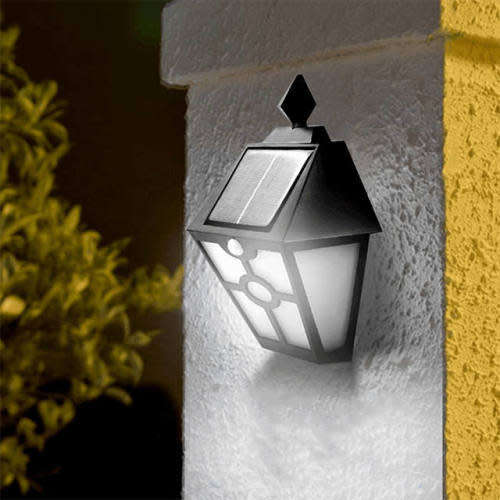 LED SOLAR WALL LIGHT / WALKWAY LIGHTS / GARDEN LIGHTS / CLASSIC DESIGN