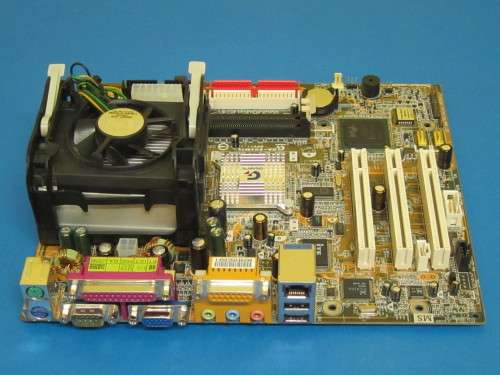 GIGABYTE  GA-8GVMT4  Motherboard
