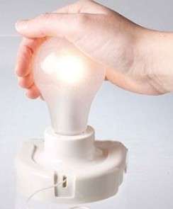 Bright LED Stick-Up Bulb / Lantern (5 x Super-Bright LED's) - Battery operated - Fully Portable