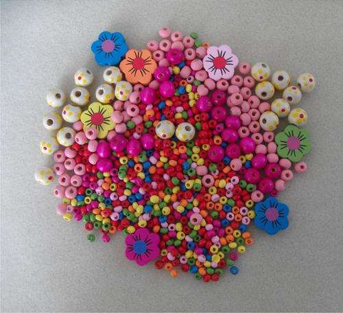 Stunning Bright Wooden Bead Kit - Over 600pcs