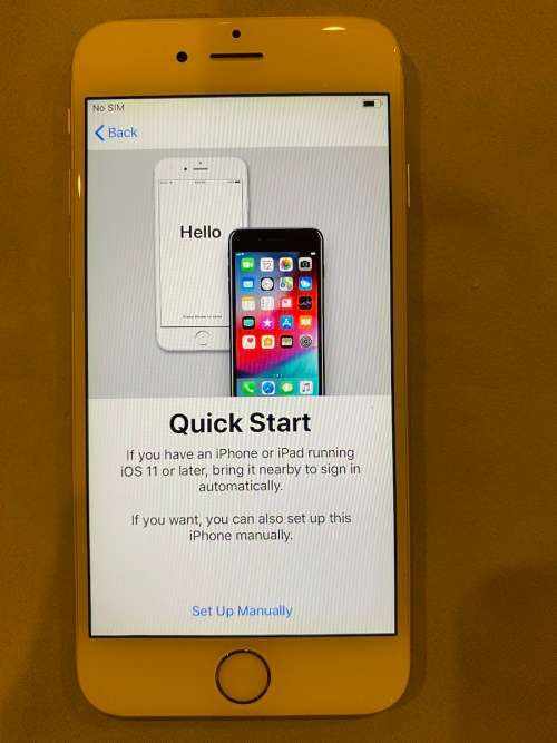 iPhone 6 16GB silver in excellent condition