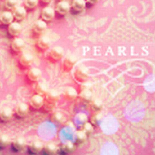 NEW STOCK!!!! MASSIVE SALE!!! - 550 (8MM) Glass pearls