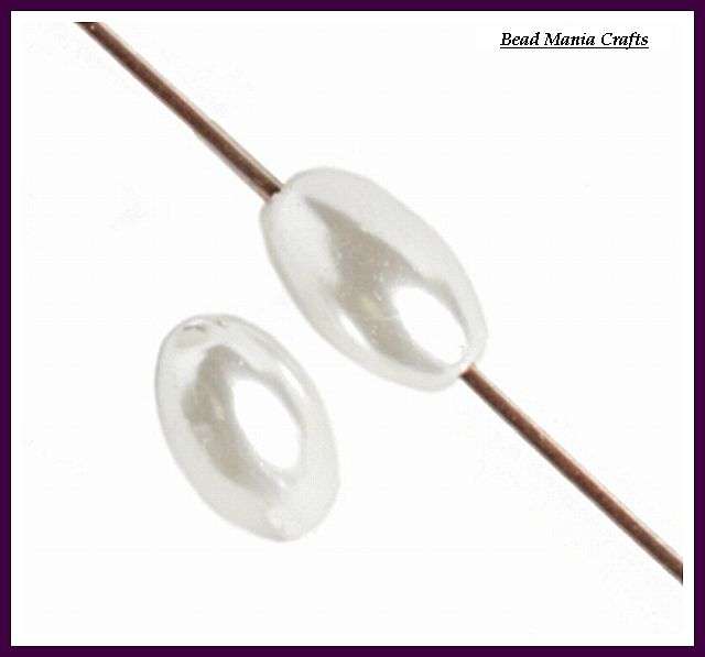 "New" Oval Glass White Pearls (8mm) - Pack of 5