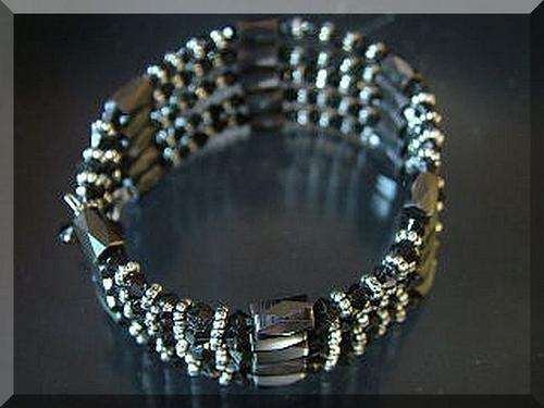 Hematite and metal bead magnetic bracelet - 64cm