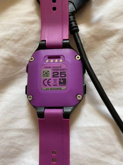 Garmin Forerunner 25 (purple strap)with chest strap(unused)