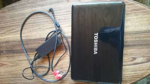 Toshiba C850 Laptop