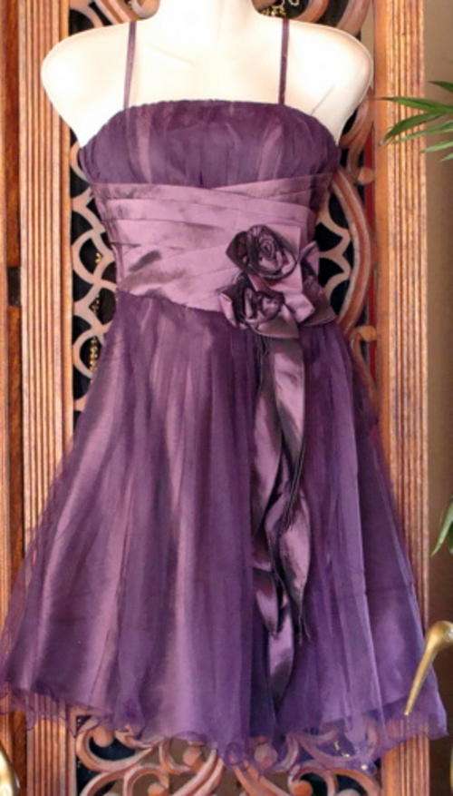 STRIKING!! Occasion Dress at an "UNBEATABLE!!" price