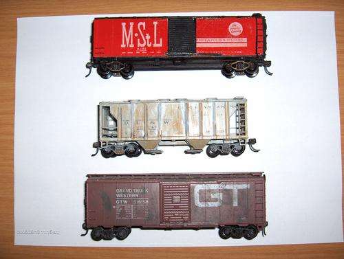 HO - Lot of 3 Box cars