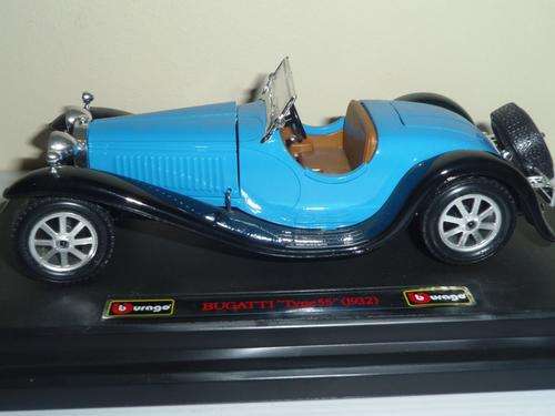 FREE SHIPPING 1:24 BbURAGO -- BUGATTI TYPE 55 (1932) ---  MINT CONDITION --BOXED