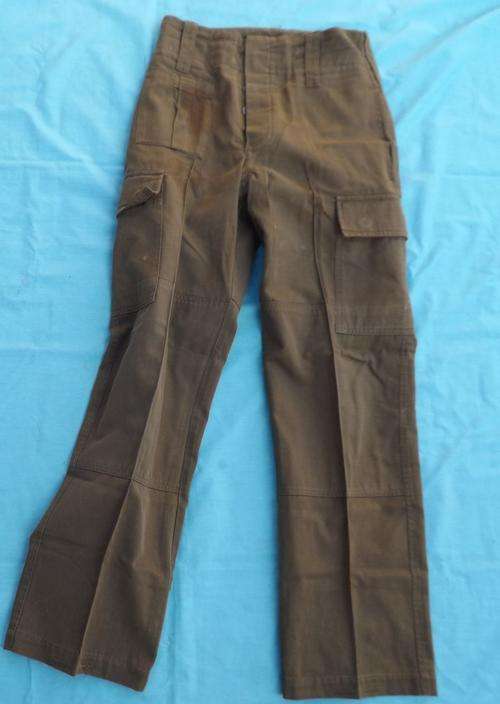 +++R1 START+++ SA ARMY(SADF) --   NUTRIA TROUSERS  -- SIZE 76