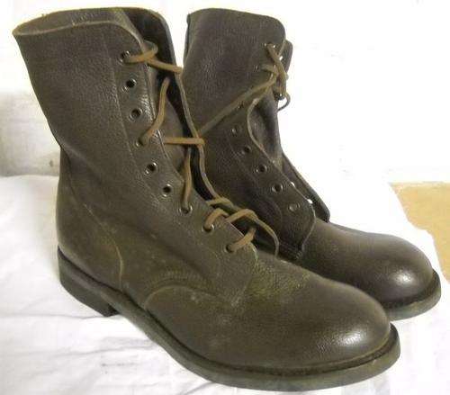 SADF Brown Leather Boots Size 12 --- Never Worn -- as new  Stamped 1990