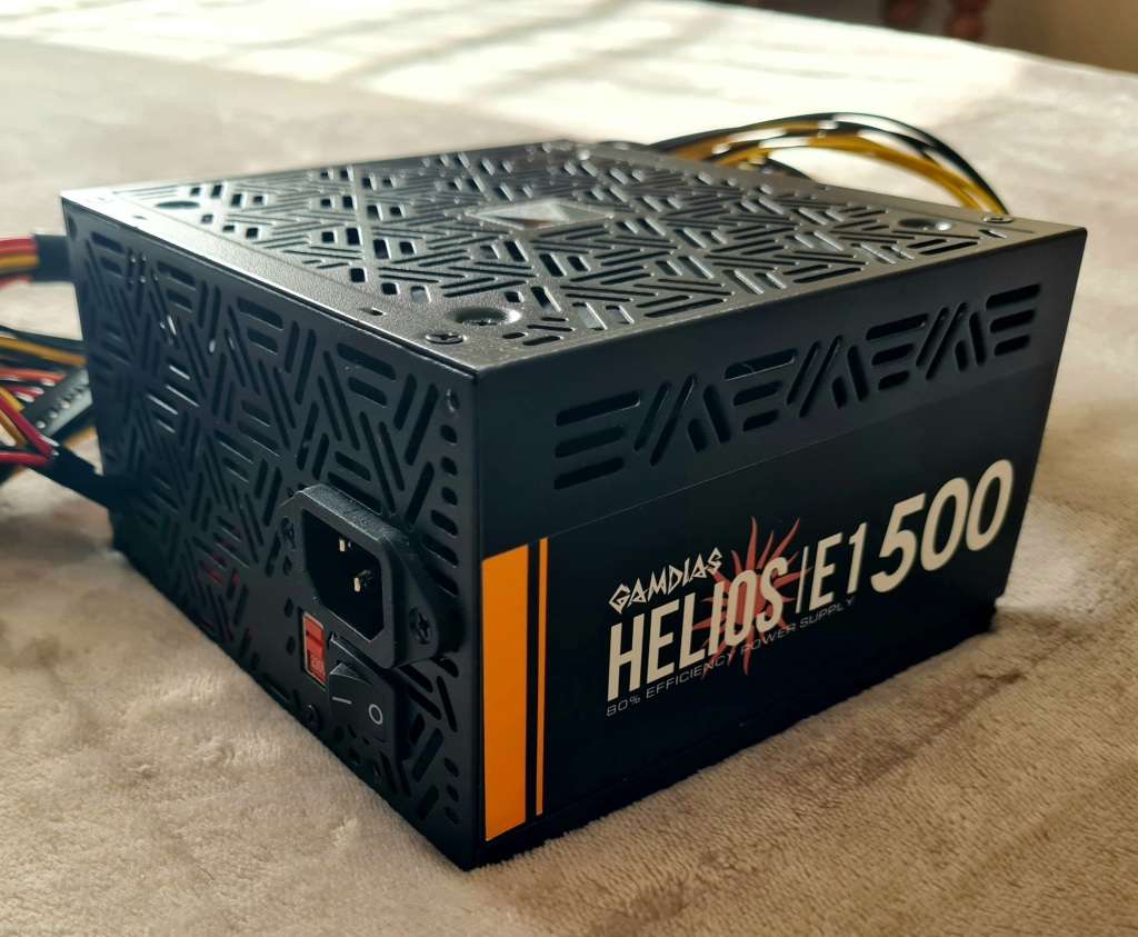 Gamedias HELIOS E1 500W Gaming Power Supply