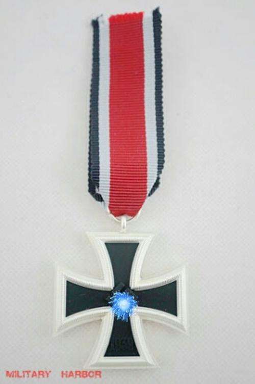 German WW2 Iron Cross 2nd Class - Replica