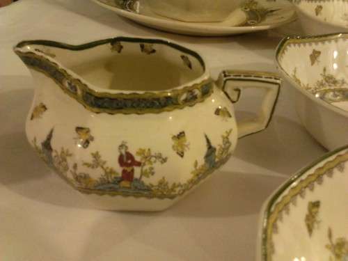 ROYAL DOULTON (MANDARIN) 30 PIECE FINE PORCELAIN SET, VALUE+- R22000