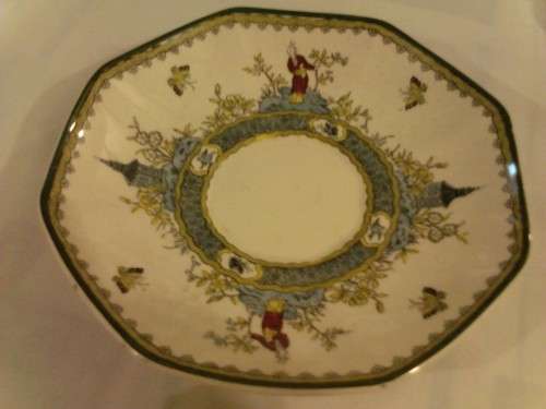 ROYAL DOULTON (MANDARIN) 30 PIECE FINE PORCELAIN SET, VALUE+- R22000