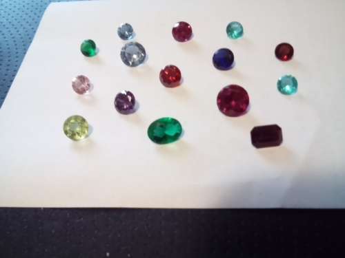 GOOD QUALITY STONES FOR JEWELLERY - TOTAL WEIGHT ABOUT 14CT - 15 STONES, PLEASE READ BELOW.