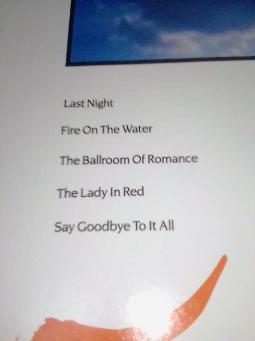 CHRIS DE BURGH  (INTO THE LIGHT) Vinyl in very good condition - SEE AND READ BELOW.