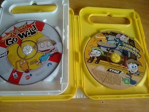 6 x GOOD PC GAMES - (ONE BID TO TAKE ALL) - PLEASE SEE SCANS BELOW .