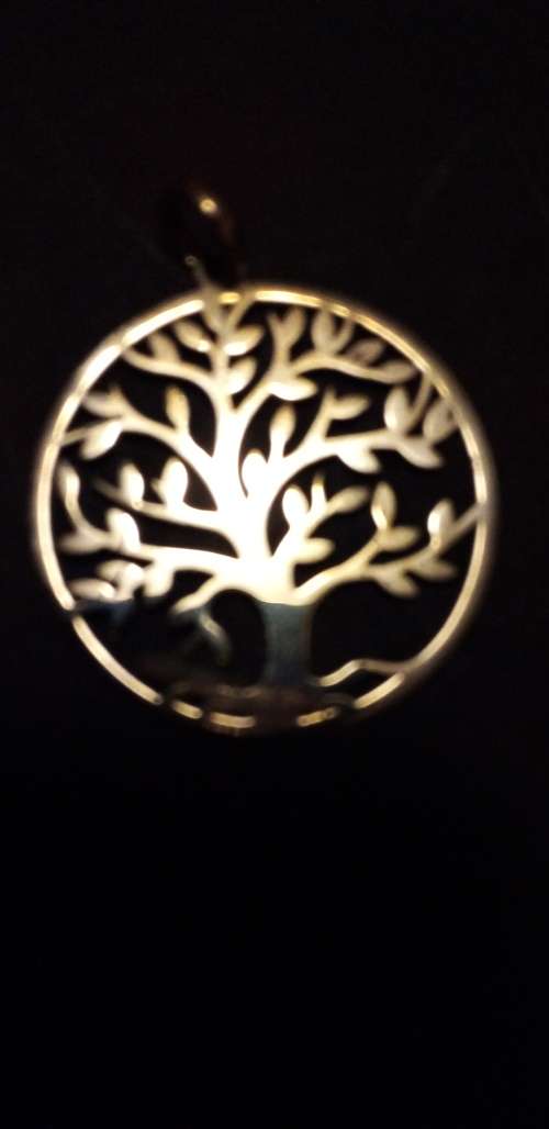 STUNNING TREE OF LIFE PENDANT, GOLD PLATED OVER SOLID STERLING SILVER- PLEASE READ  BELOW.