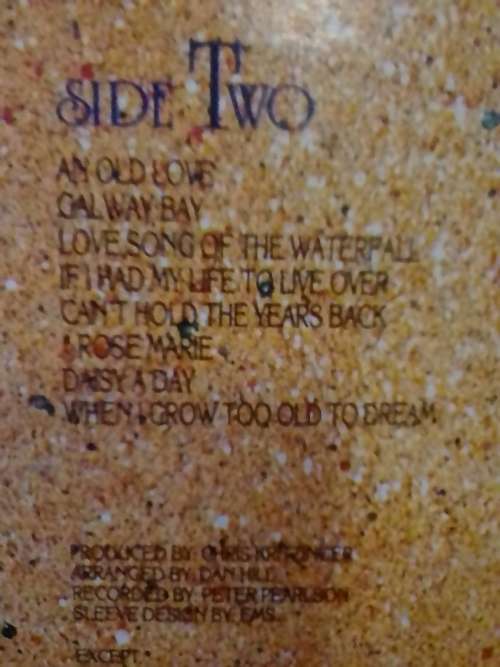 KEN MULLAN  (THE BEST OF..) - LP IN EXCELLENT CONDITION - SEE AND READ BELOW.