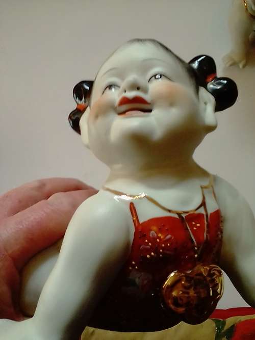 VINTAGE CHINESE LARGE PORCELIAN FIGURINES (GOLDEN BOY & JADE GIRL) - VALUE R2000 - READ BELOW.