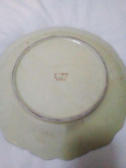 AMAZING & RARE/VINTAGE CHINESE LARGE PORCELIAN HAND PAINTED GOLD GILDED PLATE -VALUE R3500.