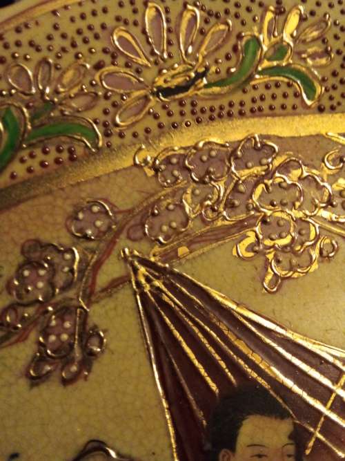 AMAZING & RARE/VINTAGE CHINESE LARGE PORCELIAN HAND PAINTED GOLD GILDED PLATE -VALUE R3500.